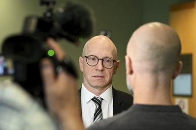 "En helt egen tröskel för tillåtlighet" – motstridiga domar när poliser åtalas för dataintrång