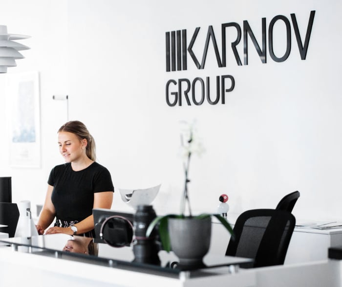 Karnov Group logo.