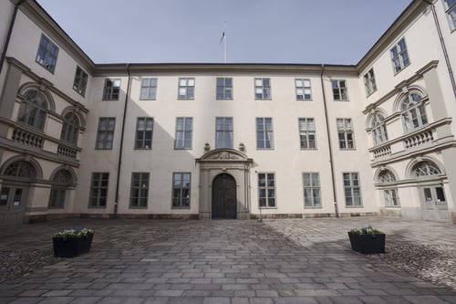Döms för bomb- och terrormaterial i datorn