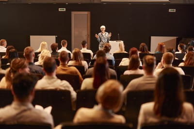 Norstedts Juridik presenterar JUNO AI för kommuner på Socialchefsdagarna 2025