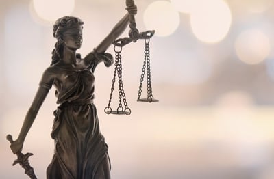 Hög tid att rättsväsendet omfattas av diskrimineringslagen