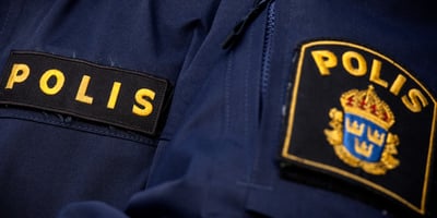 Dolde kriminella kontakter - polis avskedas