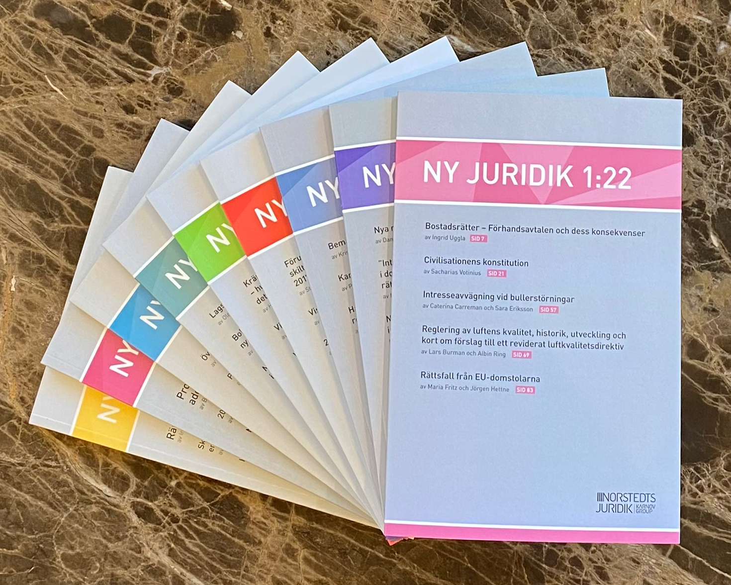 Ny-Juridik-färgpalett-marmor-1470x1175